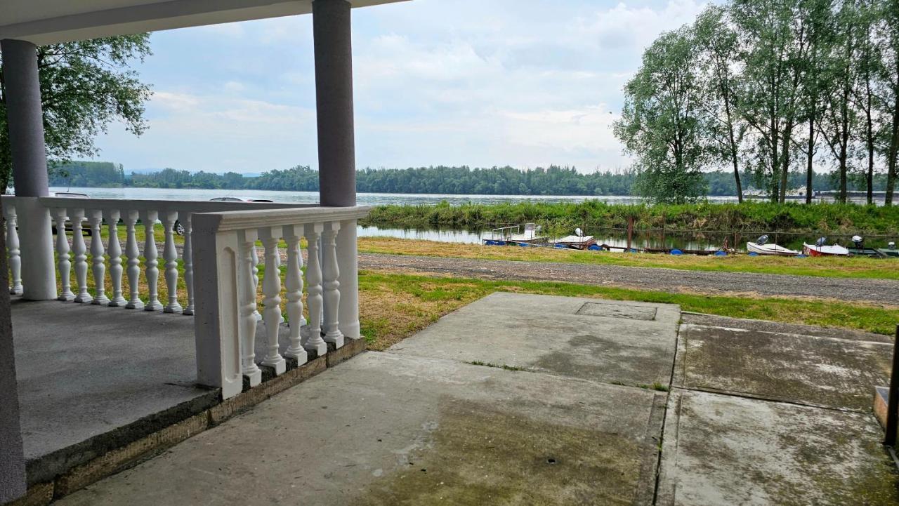 River View - Danube Celarevo Εξωτερικό φωτογραφία